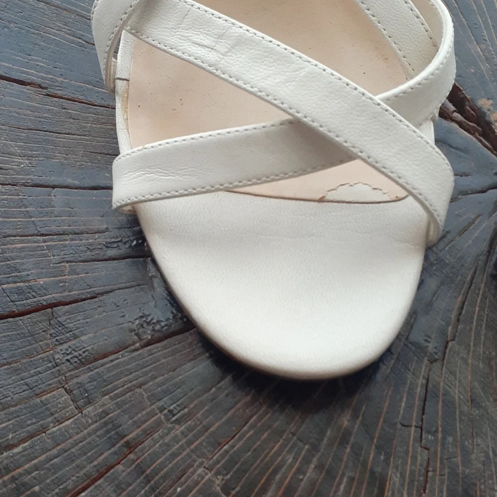 Cole Haan White Belt Strapped Open-Toe Heels Sz 8B - Picture 4 of 5